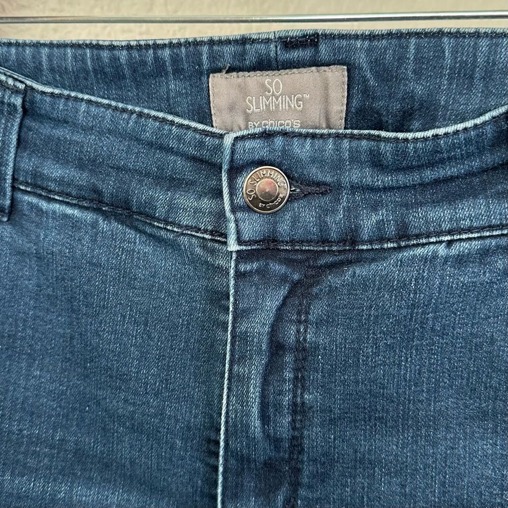 Chico’s So Slimming Blue Denim Ankle Jeans - Picture 3 of 13